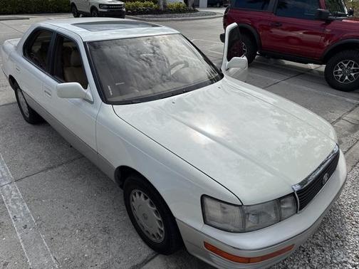 1991 Lexus LS 400 Base