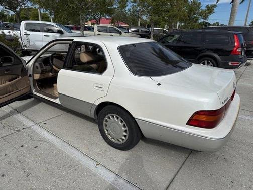 1991 Lexus LS 400 Base