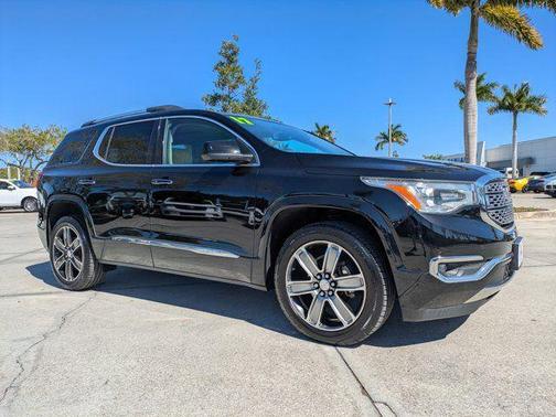 2017 GMC Acadia Denali