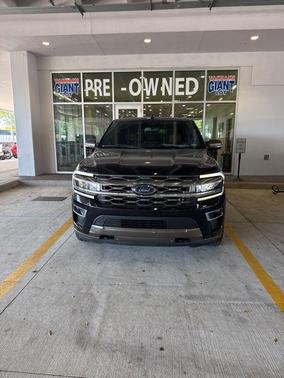 AGATE BLACK METALLIC 2022 Ford Expedition King Ranch