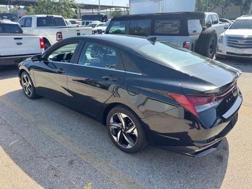 Onyx Black 2023 Hyundai ELANTRA Limited
