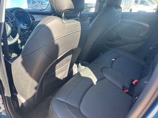 2022 MINI Hardtop Cooper S