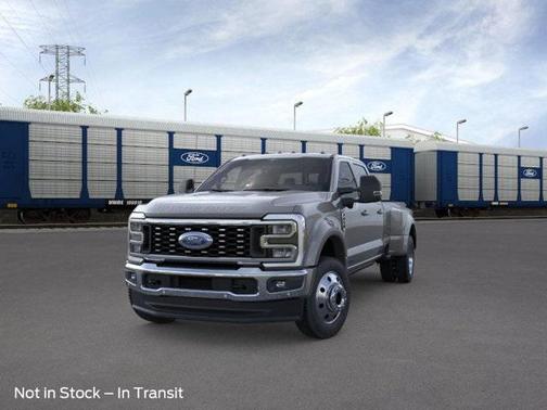 2025 Ford F-450 Lariat