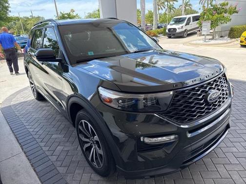 2022 Ford Explorer ST