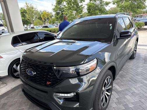 2022 Ford Explorer ST