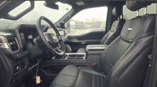 AGATE BLACK 2025 Ford F-450 Platinum