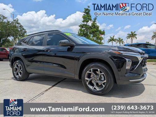 Mosaic Black Metallic 2024 Chevrolet Trax LT