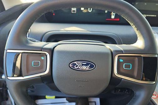 2025 Ford Expedition Max Active 4x2