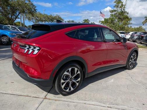 2024 Ford Mustang Mach-E Select