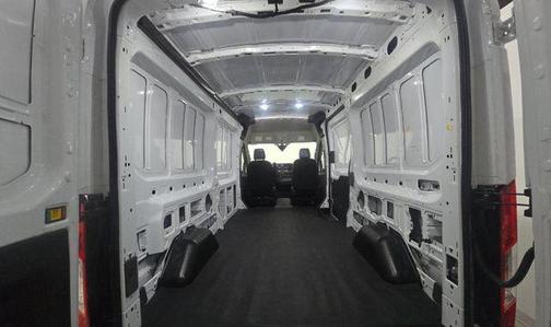 OXFORD WHITE 2024 Ford Transit-250 Base