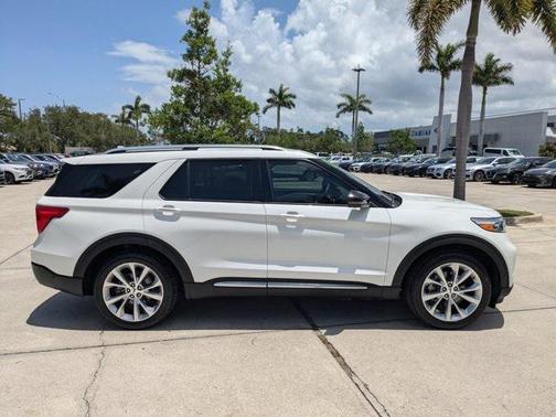 2021 Ford Explorer Platinum