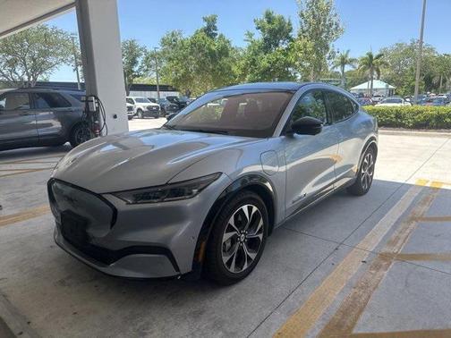 2022 Ford Mustang Mach-E Premium