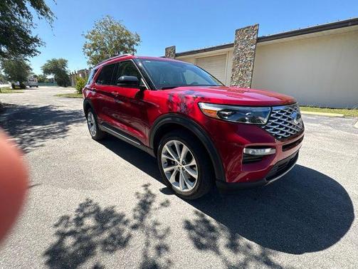 RAPID RED MET TINTED CC 2022 Ford Explorer Platinum