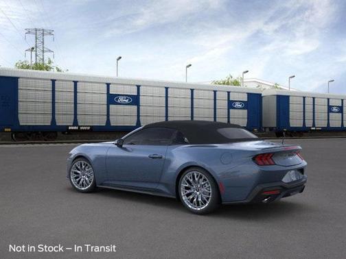 2025 Ford Mustang EcoBoost