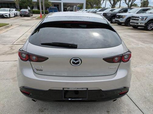 2023 Mazda Mazda3 FWD w/Preferred Package
