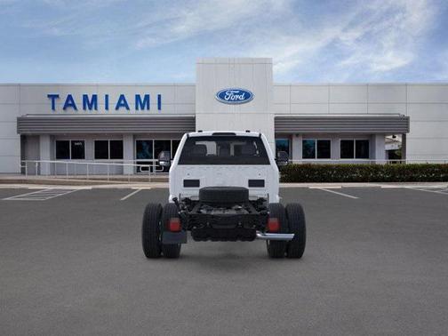 2026 Ford F-350 DRW