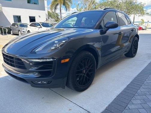 2017 Porsche Macan GTS