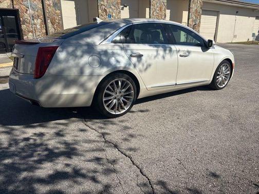 2013 Cadillac XTS Platinum