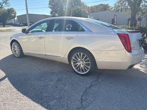 2013 Cadillac XTS Platinum