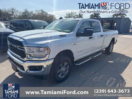 2024 RAM 3500 Big Horn Crew Cab 4x4 8' Box