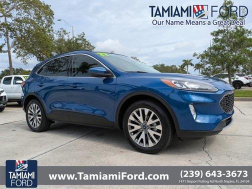 2022 Ford Escape Titanium