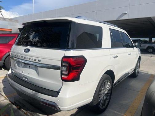 2022 Ford Expedition Platinum