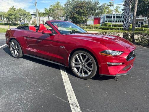RAPID RED MET TINTED CC 2021 Ford Mustang GT Premium