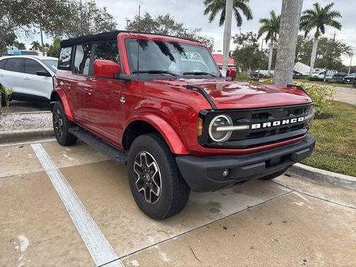 2022 Ford Bronco Outer Banks