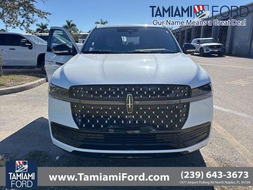 2025 Lincoln Navigator Black Label