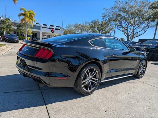 2017 Ford Mustang GT