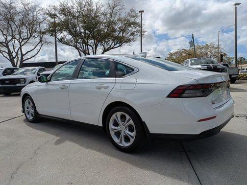 2025 Honda Accord LX 1.5T