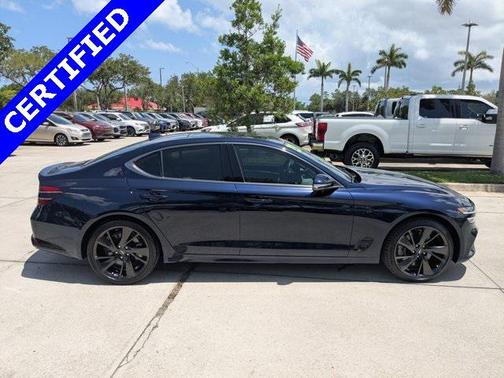 2023 Genesis G70 3.3T RWD