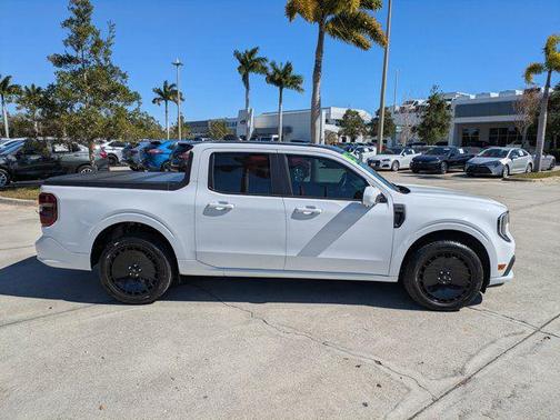 2025 Ford Maverick Lobo