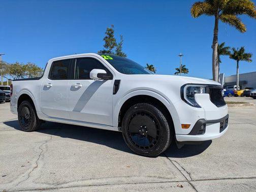 2025 Ford Maverick Lobo