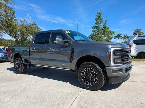 2025 Ford F-350 Platinum