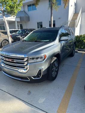 Sterling Metallic 2023 GMC Acadia FWD SLT