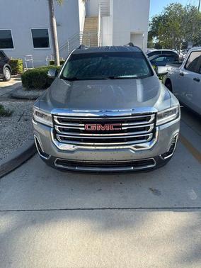 Sterling Metallic 2023 GMC Acadia FWD SLT