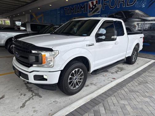 OXFORD WHITE 2019 Ford F-150 XLT