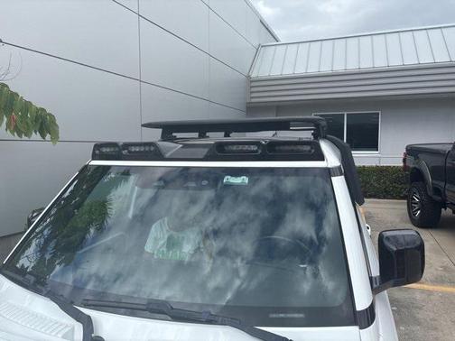 2023 Land Rover Defender 110 S