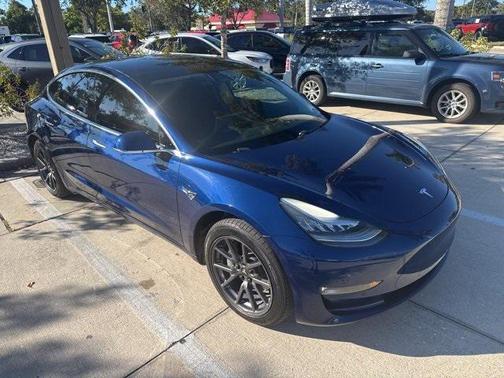 2019 Tesla Model 3 Mid Range