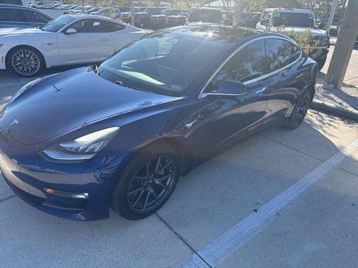 2019 Tesla Model 3 Standard Range Plus