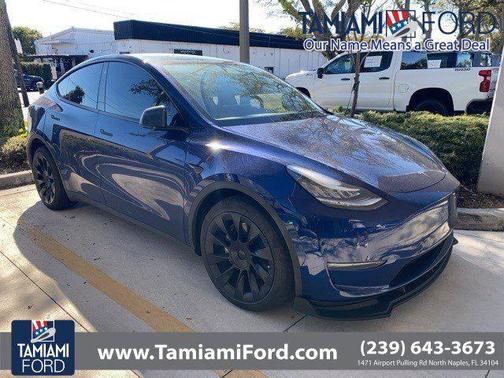 2022 Tesla Model Y Long Range Dual Motor All-Wheel Drive