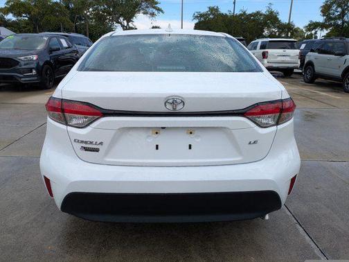 Ice Cap 2026 Toyota Corolla LE
