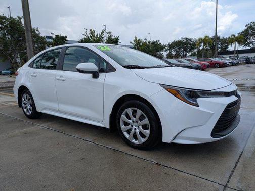 Ice Cap 2026 Toyota Corolla LE