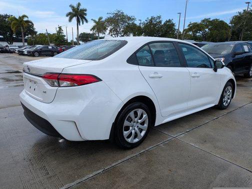 Ice Cap 2026 Toyota Corolla LE
