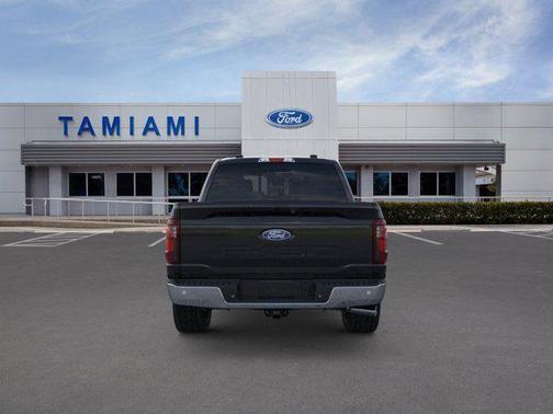 AGATE BLACK METALLIC 2026 Ford F-150 XLT