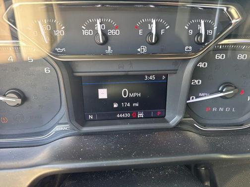 Summit White 2019 GMC Sierra 1500 SLT
