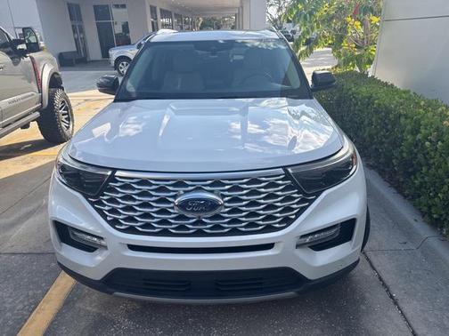 2020 Ford Explorer Platinum