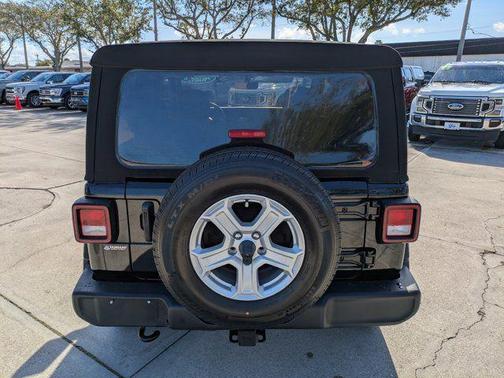 2022 Jeep Wrangler Sport S