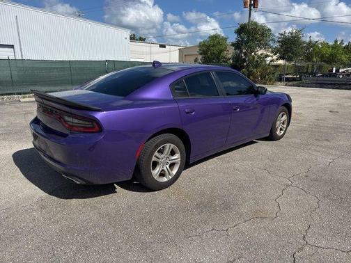 Plum Crazy Pearlcoat 2023 Dodge Charger SXT